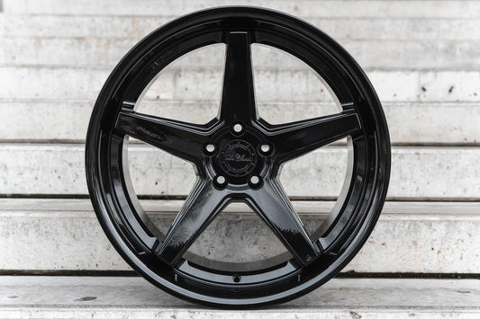 LaChanti LC-P13 in 9,0x20 und 10,5x20 - Glossy Black
