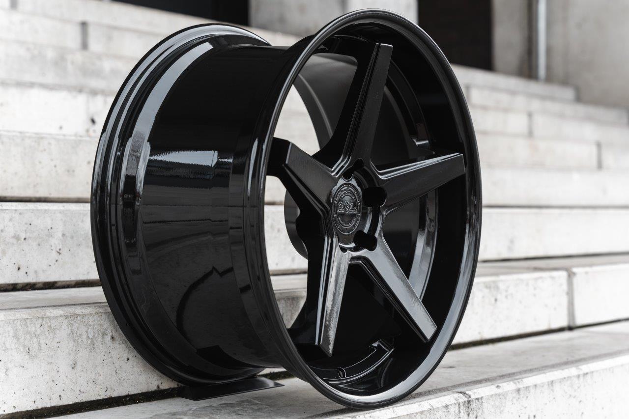LaChanti LC-P13 in 9,0x20 und 10,5x20 - Glossy Black