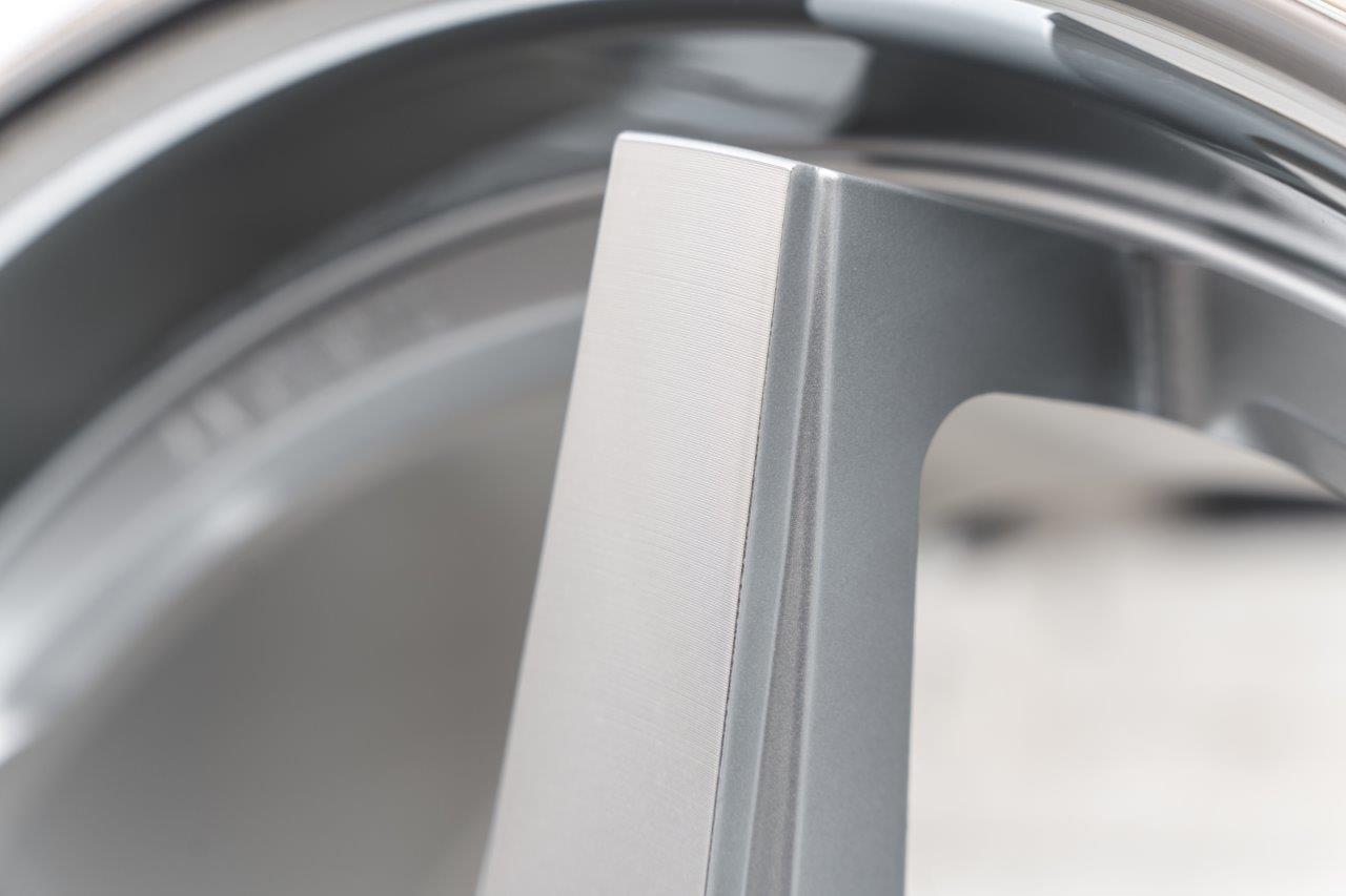 LaChanti LC-P13 in 9,0x20 und 10,5x20 - Machined Silver